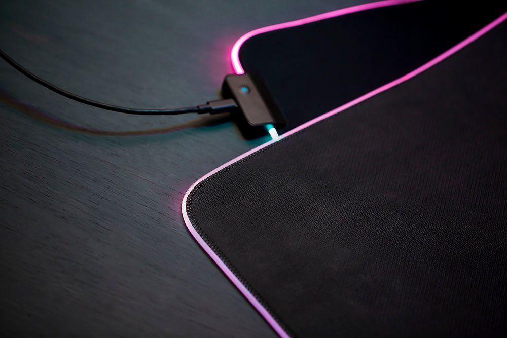 Flex900 RGB 電競滑鼠墊